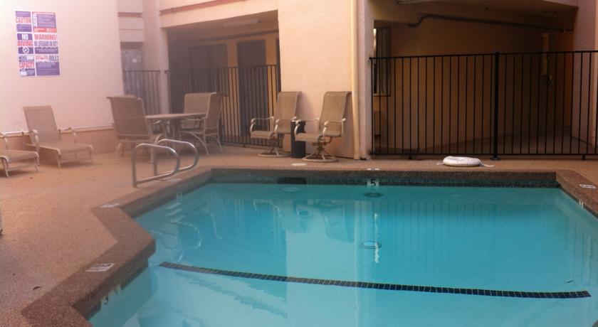 Travelodge Sacramento/Rancho Cordova Eksteriør billede
