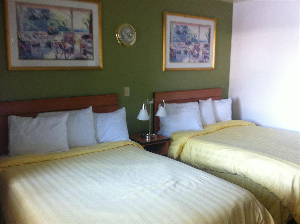 Travelodge Sacramento/Rancho Cordova Eksteriør billede